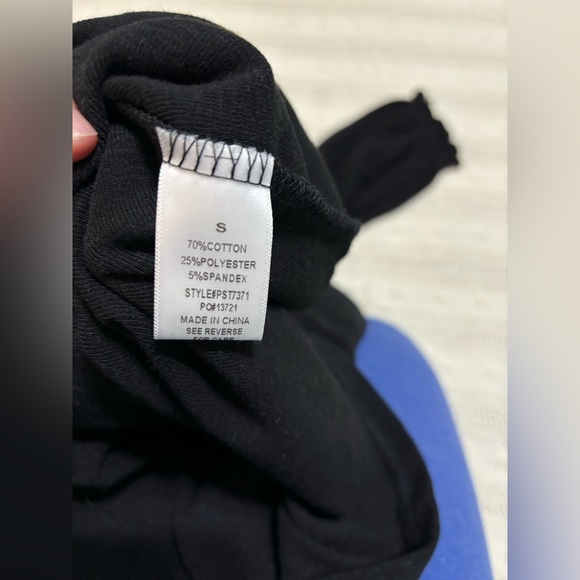 NWT Ada Faye Polagram Brand Black Top - Picture 9 of 9